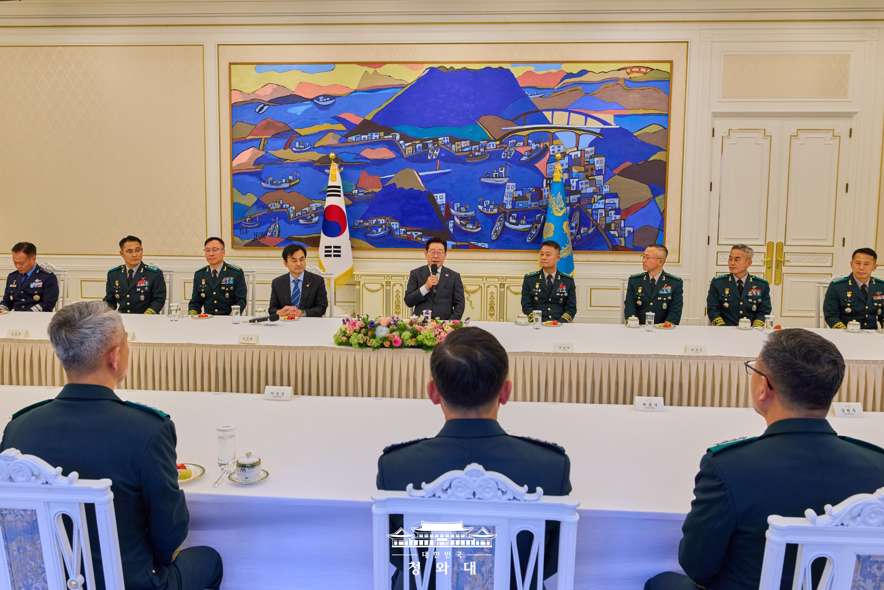 중장 진급·보직신고 및 수치수여식 슬라이드2