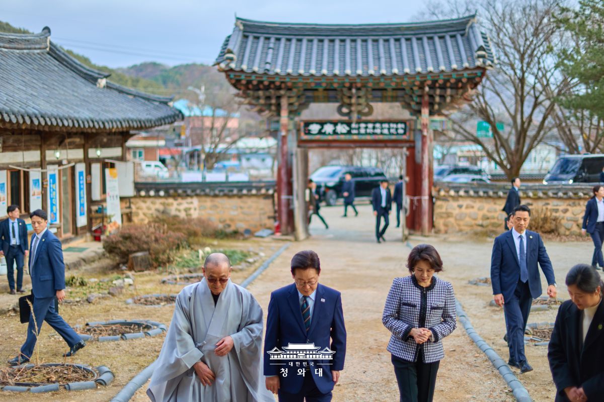 국민 여러분의 일상에 희망이 스며들 수 있도록 사진