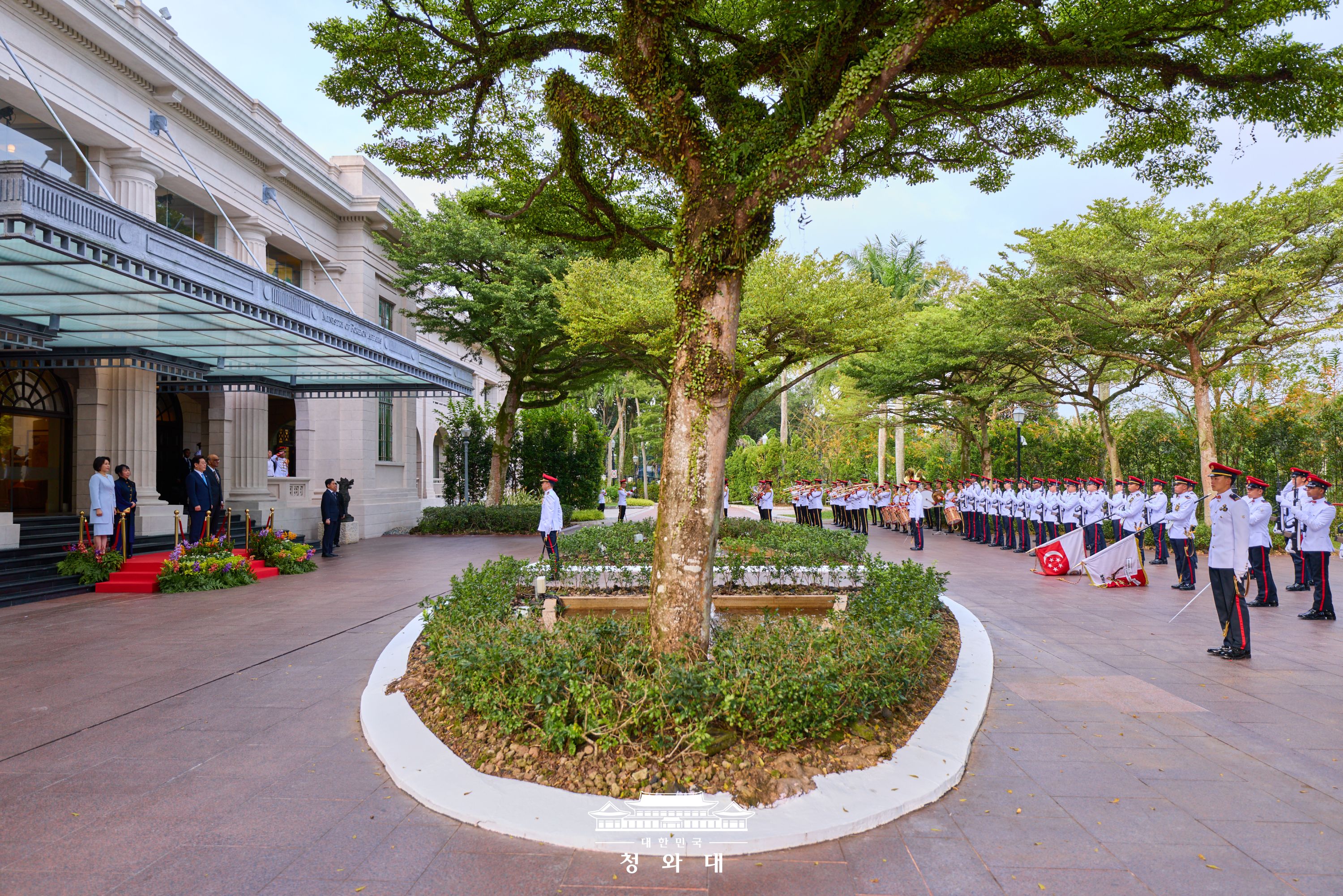 싱가포르 국빈방문, 국민 여러분께 보고드립니다 슬라이드3