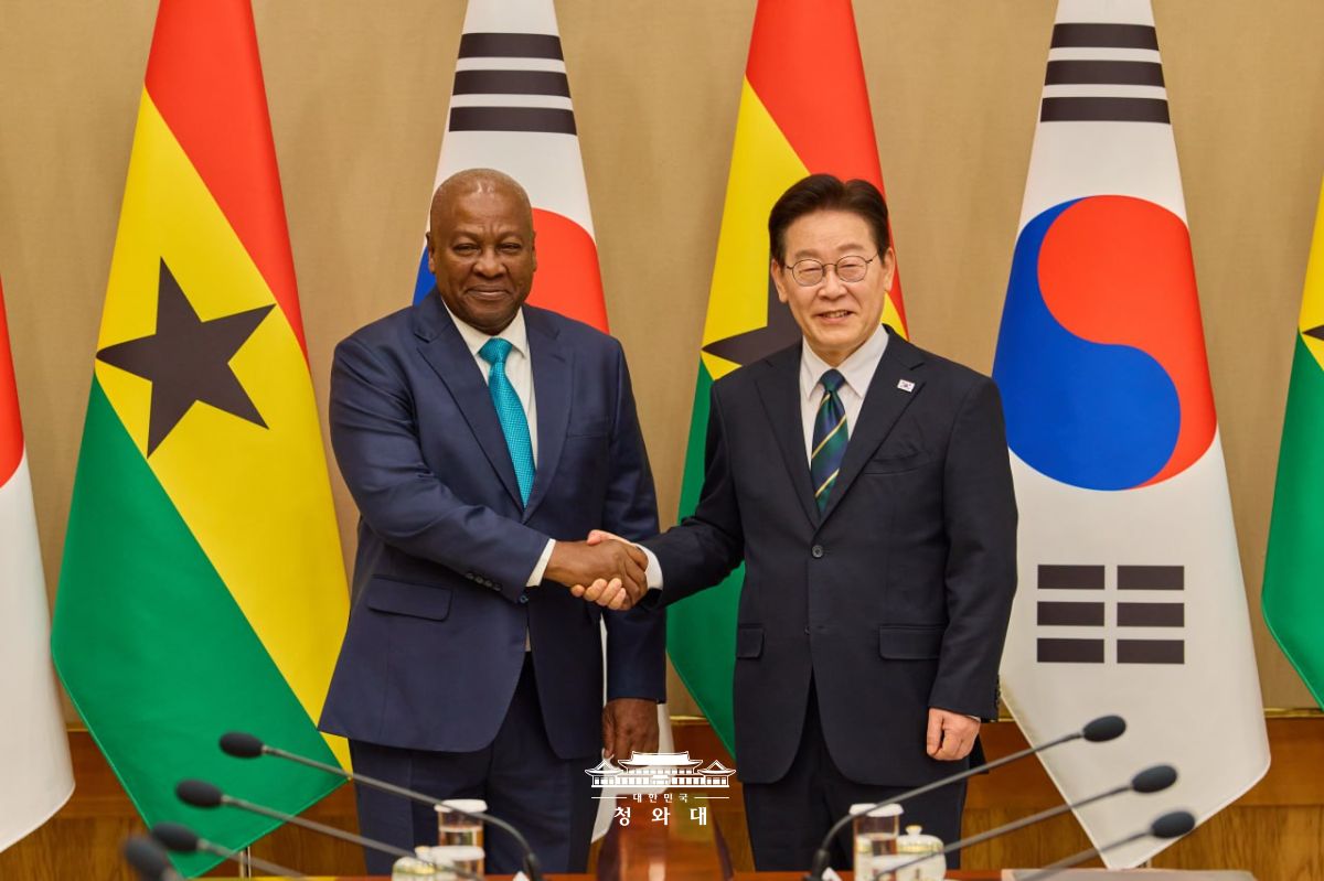 한-가나 정상회담, 함께 미래를 만들어 가는 출발점이 되길 썸네일