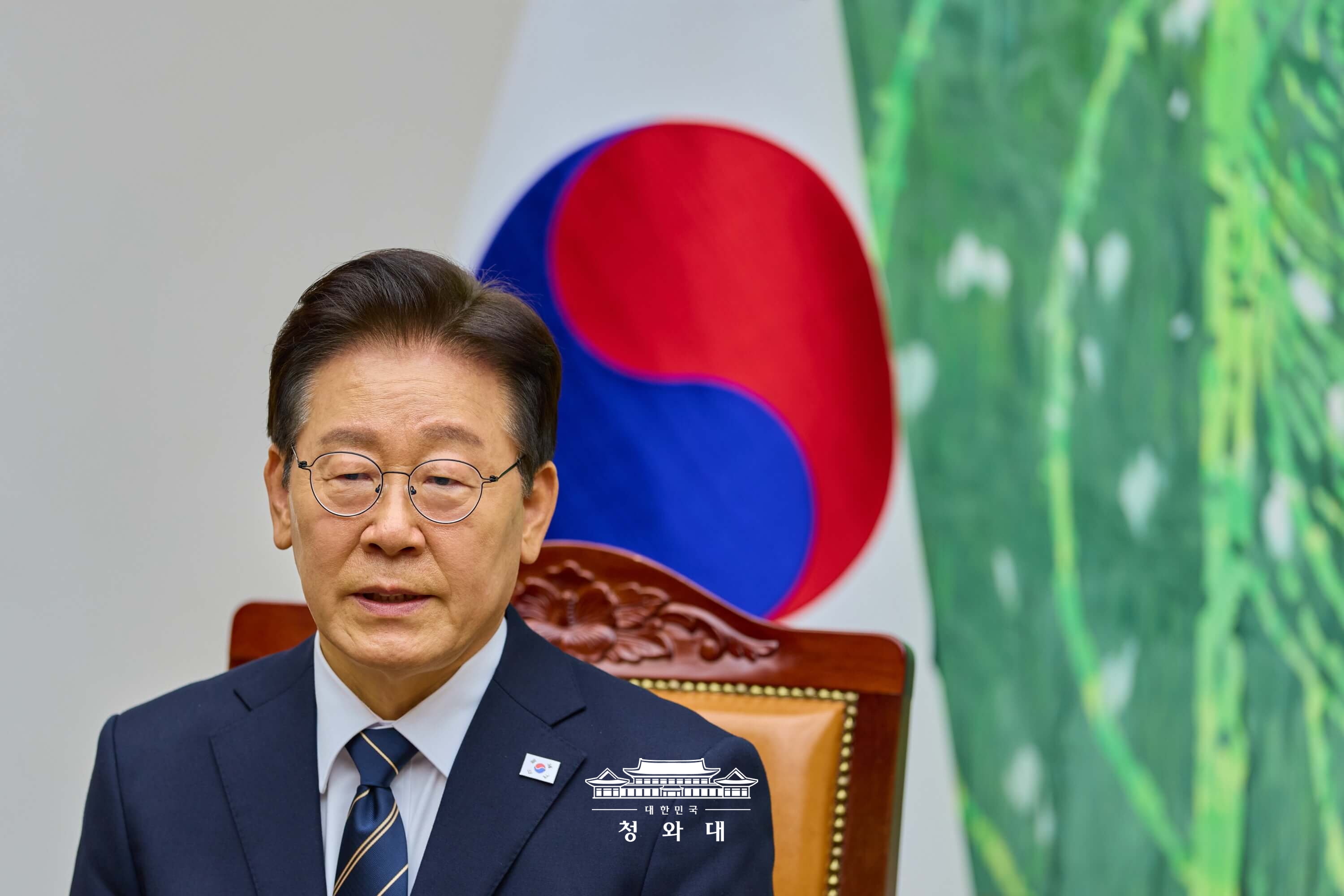 제1차 추가경정예산안 시정연설 및 사전환담9