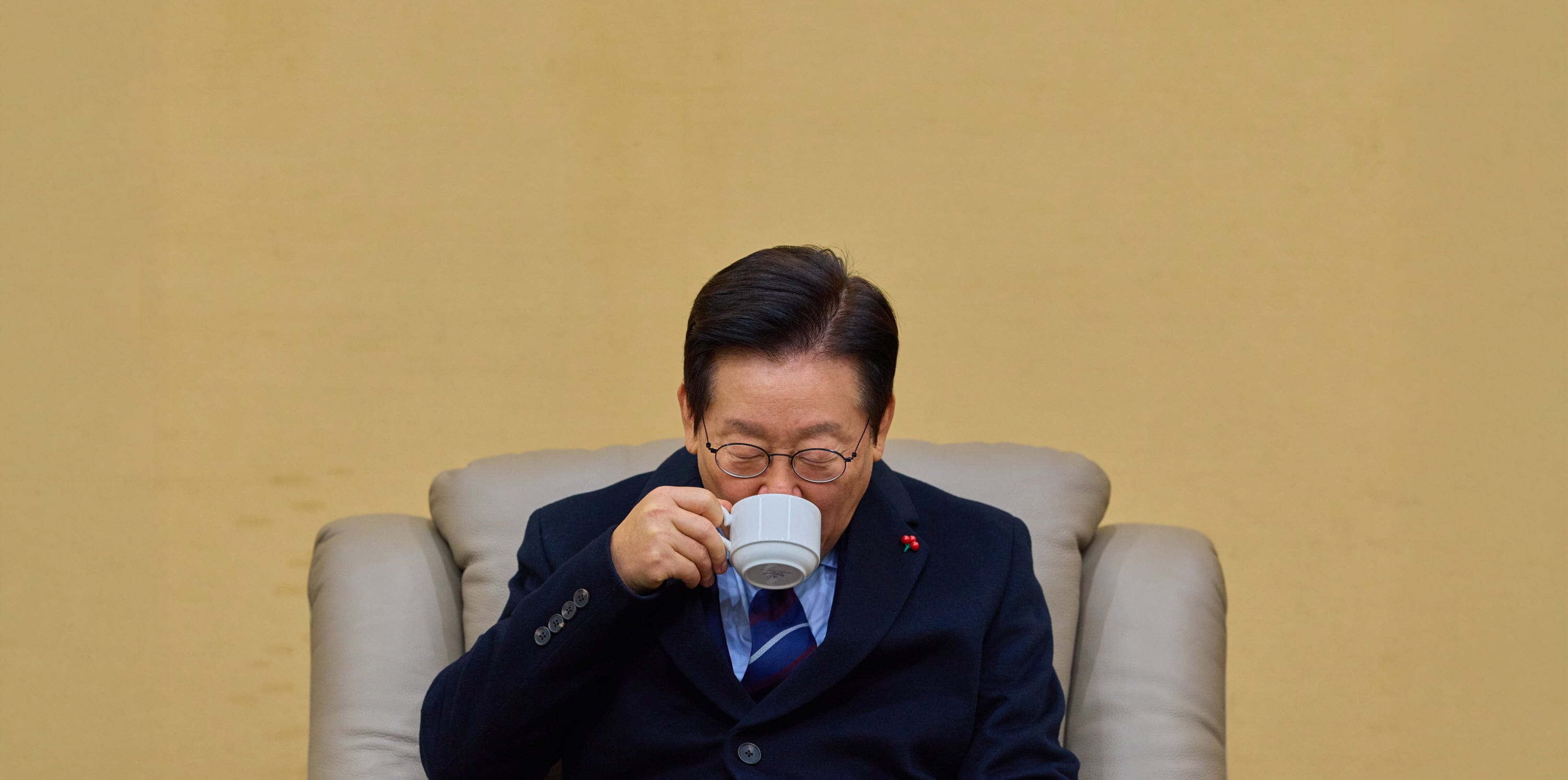 메인슬라이드 1