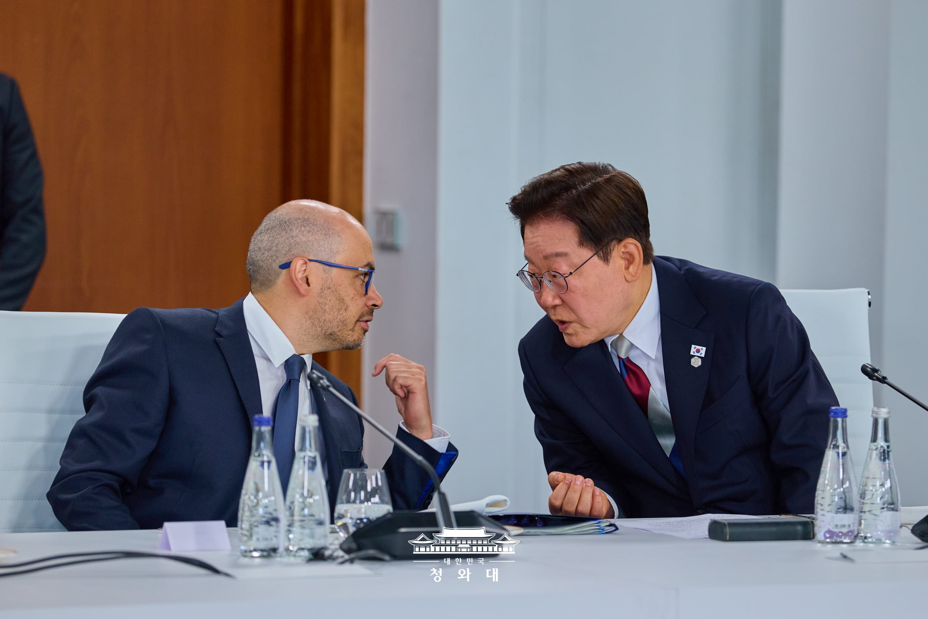 G7 정상회의 확대회의 업무 오찬