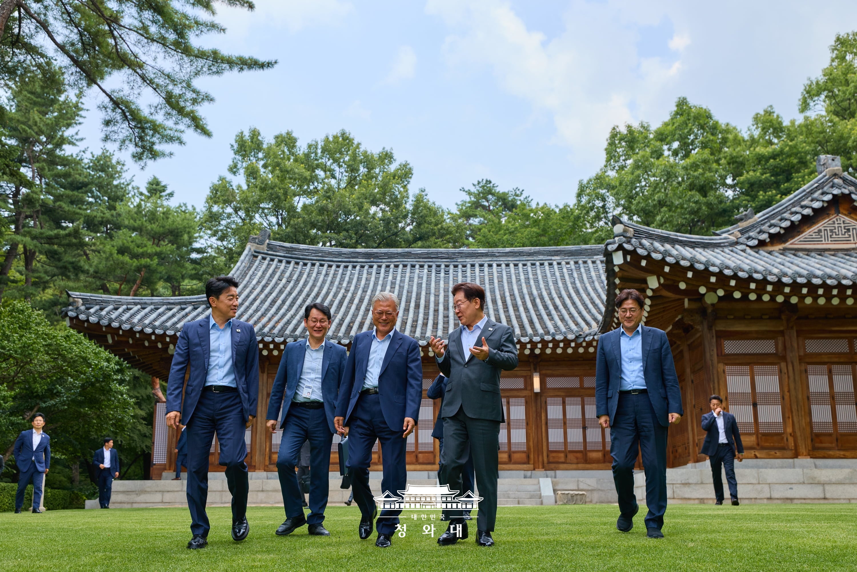 문재인 전 대통령 오찬