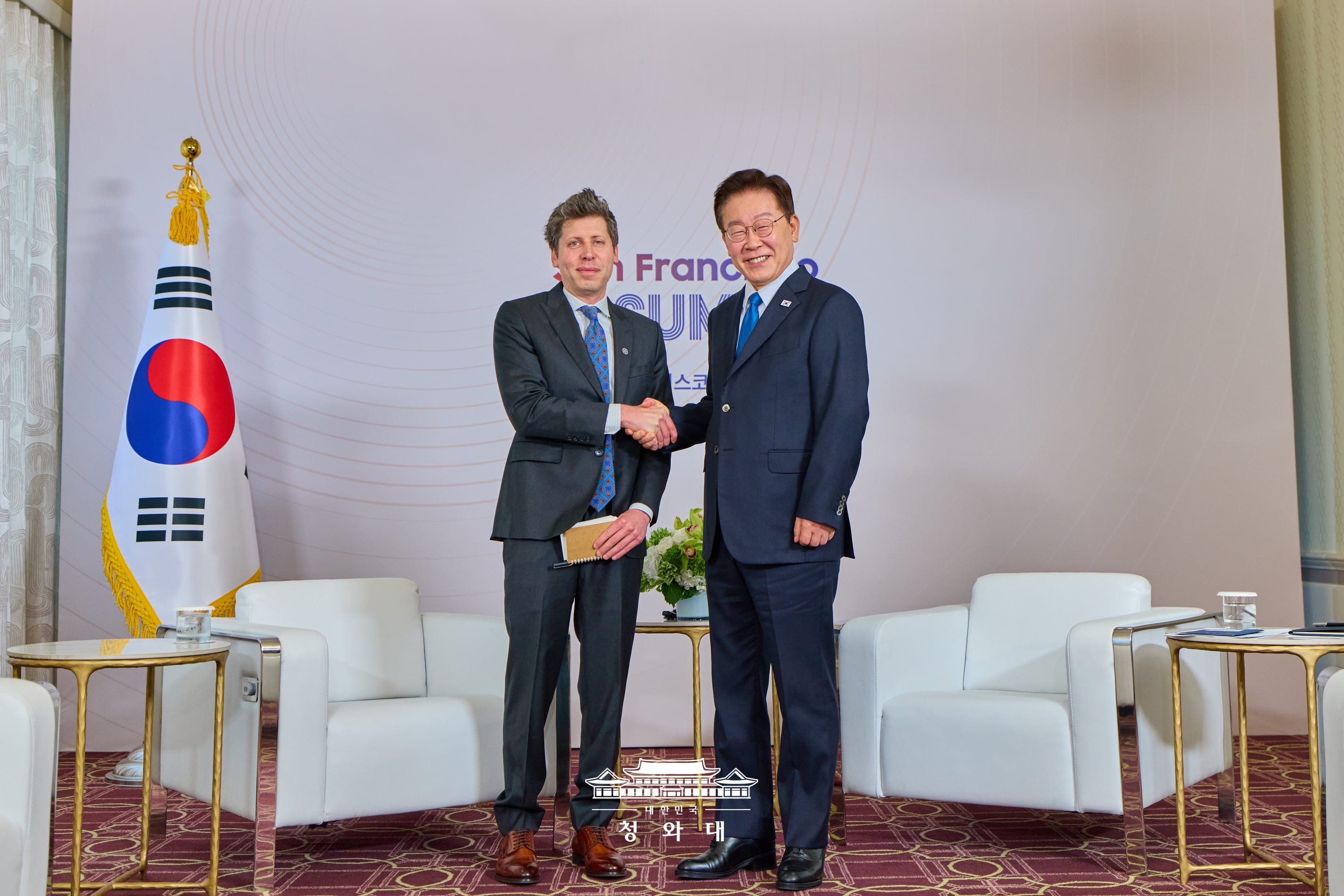 '샘 알트만' 오픈AI CEO 면담