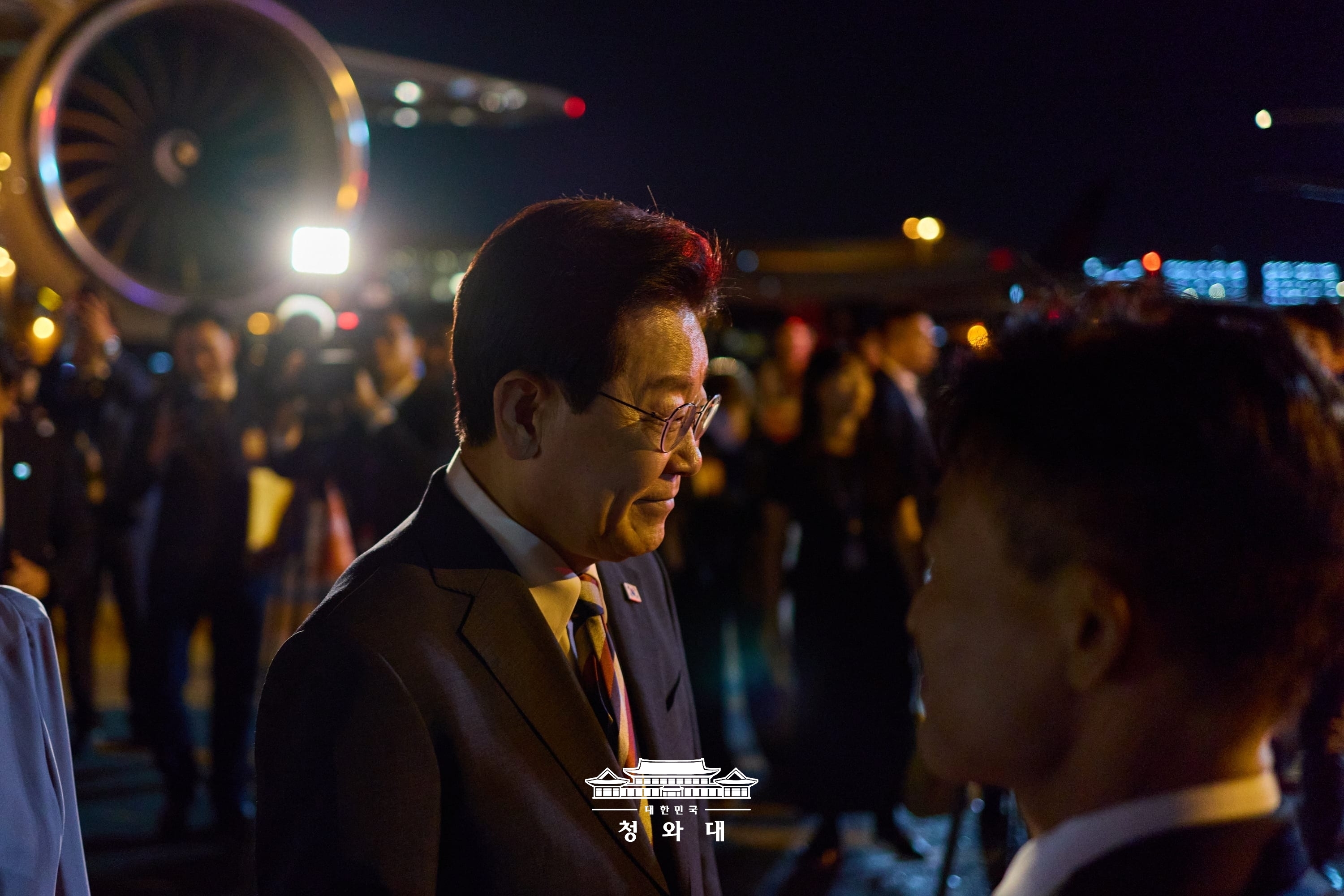 공항 도착행사(과룰류스 국제공항)