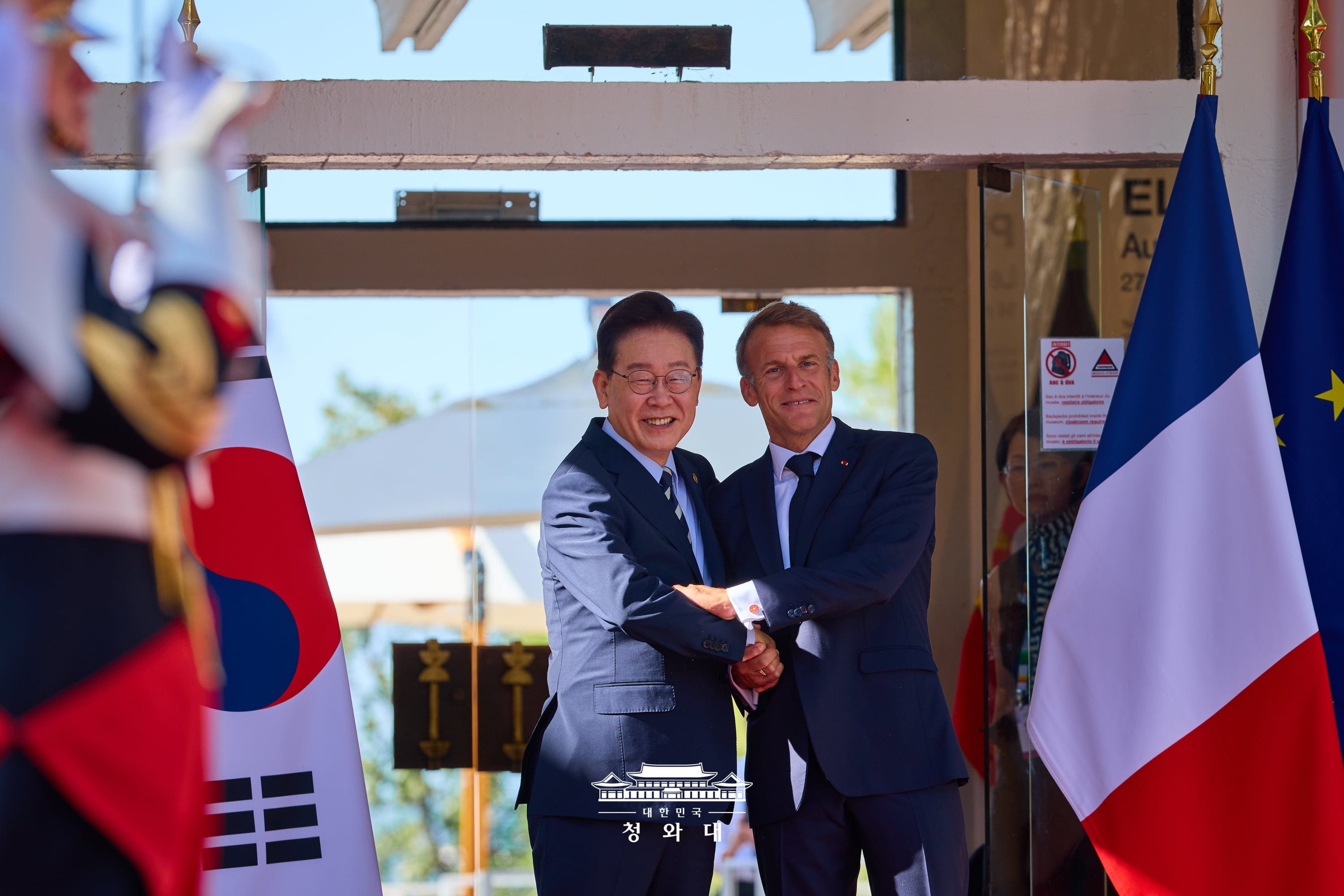 뤼미에르 서밋 개막식2